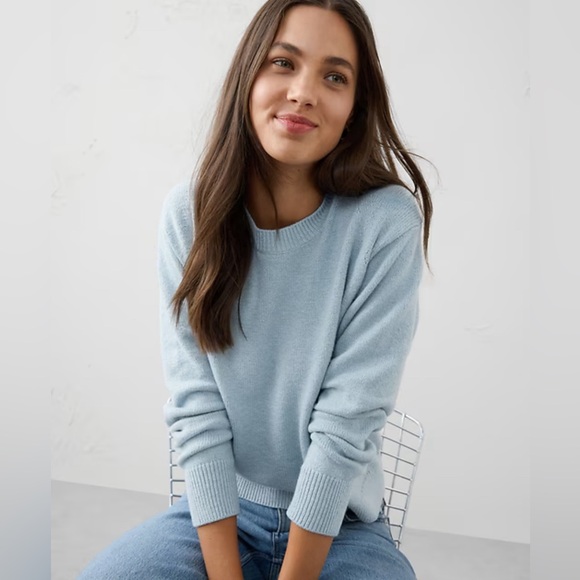 Banana Republic Sweaters - Banana Republic Coveted Sweater Crewneck Light Blue Grey Silver Lurex XL winter